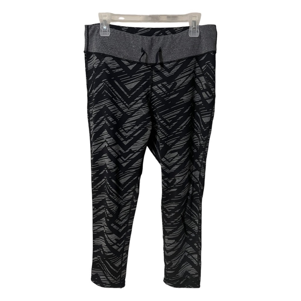 A pair of Pennington’s reversible leggings in size 0X
